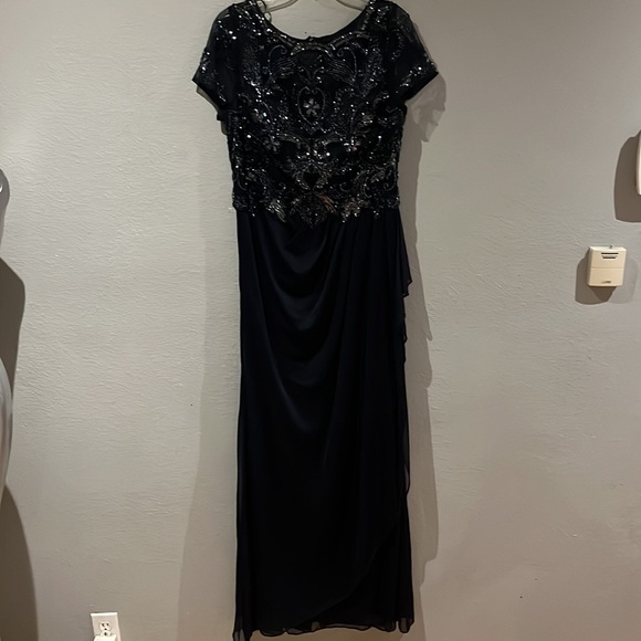 XSCAPE Long Beaded Top Sheer Matte Jersey Skirt Dress - Picture 7 of 15